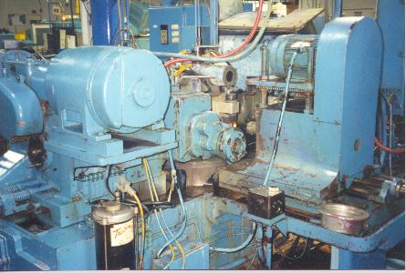 GOSS & DELEEUW MULTI-SPINDLE CHUCKER