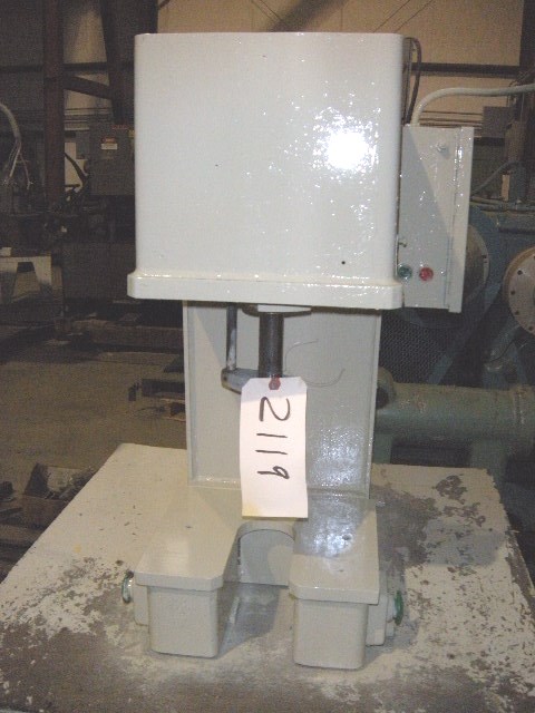 2 Ton, DENNISON, 4 Str, 1969,
